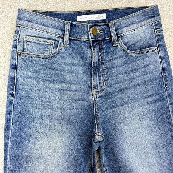 Altar'd State Jeans Womens 26 Blue High Rise Distressed Straight Raw Hem Denim - Picture 2 of 11